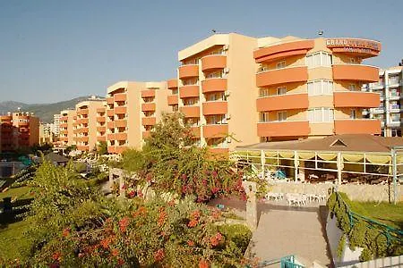 Hotel apartamentowy Grand Uysal &