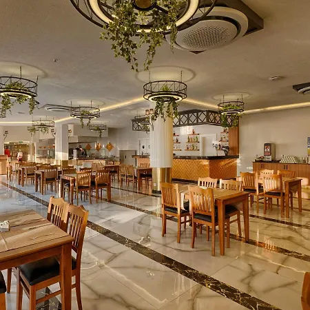 Aparthotel Grand Uysal &